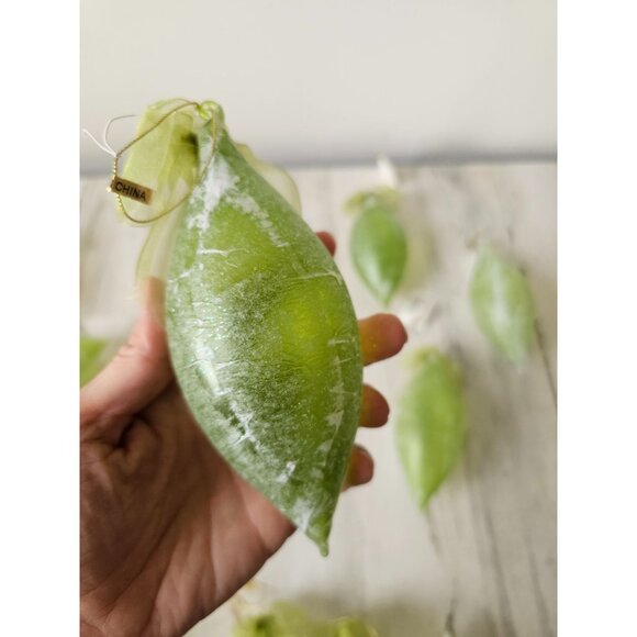 Green glass teardrop ornament set living quarters vintage Xmas tree - Picture 5 of 7